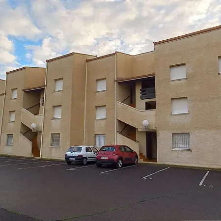 Rez-de-jardin Avec Piscine Et Parking A Marseillan-plage - Fr-1-387-63 Apartment Marseillan (Herault)