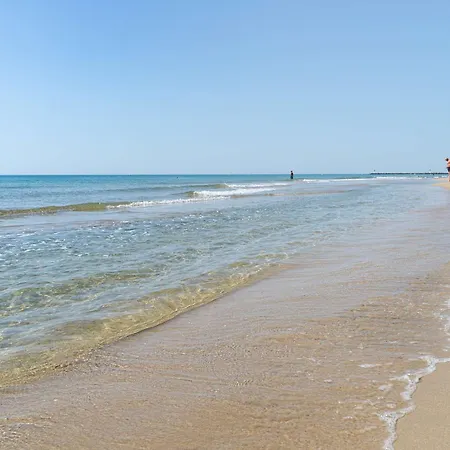Apartment Rez-de-jardin Avec Piscine Et Parking A Marseillan-plage - Fr-1-387-63